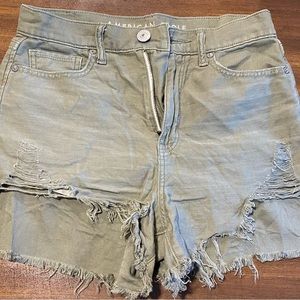 American Eagle Highest Rise Mom Short